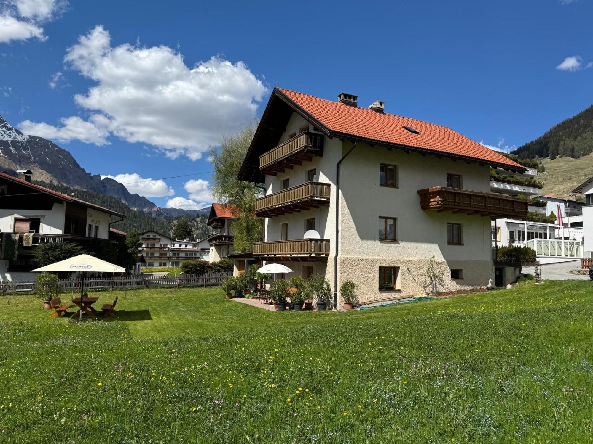 Hirschstube Nauders Bed & Breakfast Eksteriør bilde